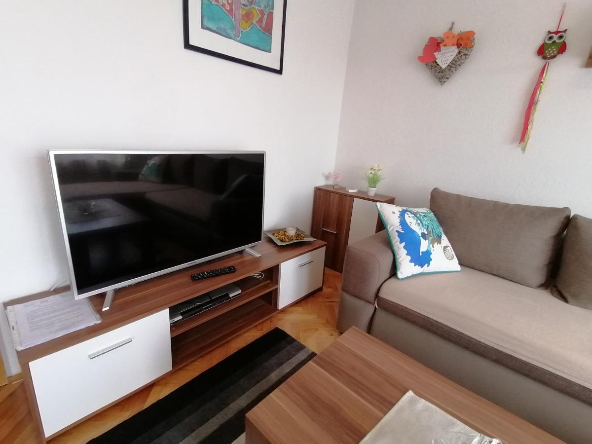 Apartment Varelija บริบีร์ ภายนอก รูปภาพ